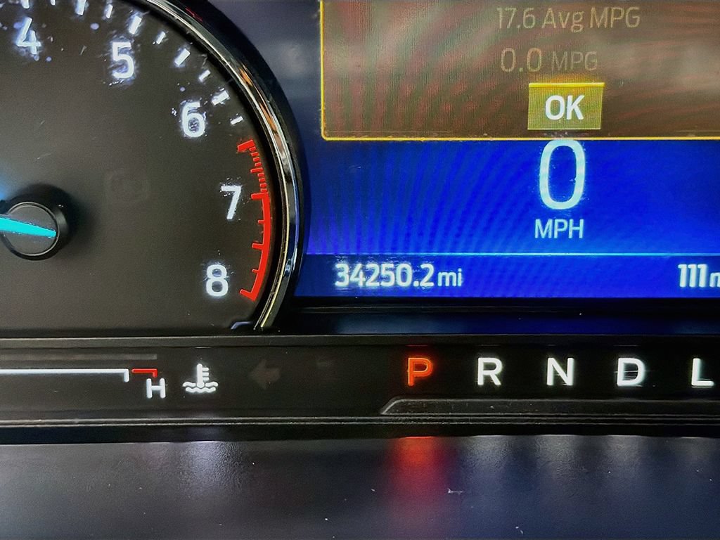 Used 2023 Ford Explorer XLT w/ Equipment Group 202A AWD/4WD image 31