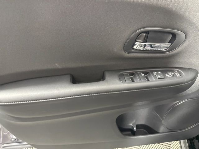 Used 2020 Honda HR-V Sport image 15
