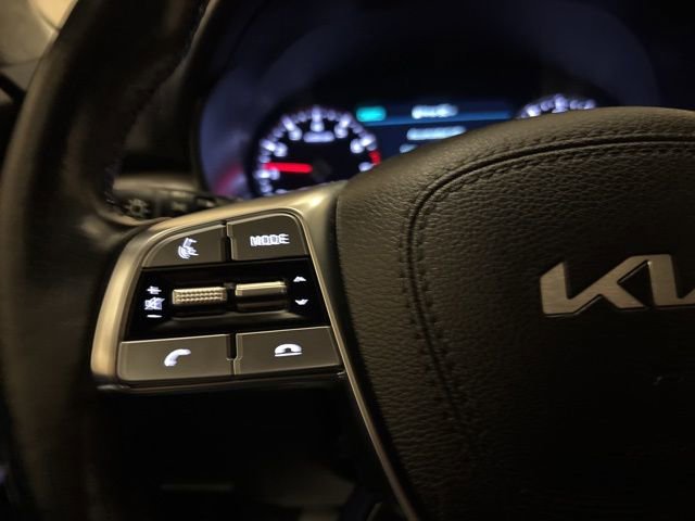 Certified 2022 Kia Telluride SX w/ SX Prestige Package image 16