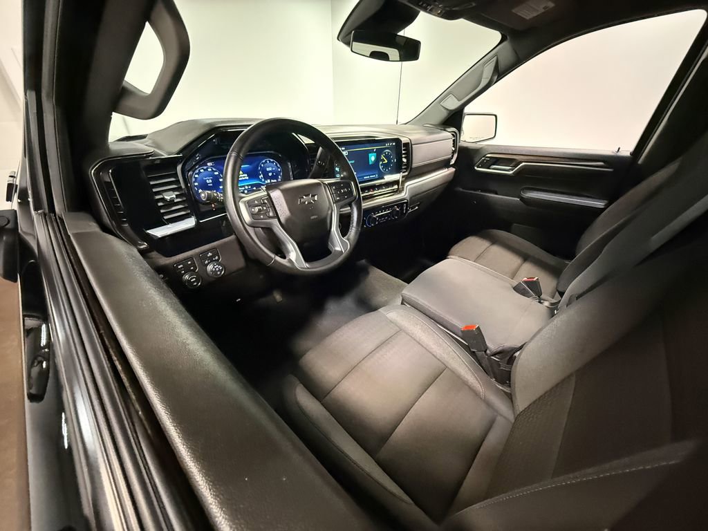 Used 2024 Chevrolet Silverado 1500 RST w/ Z71 Off-Road Package image 59