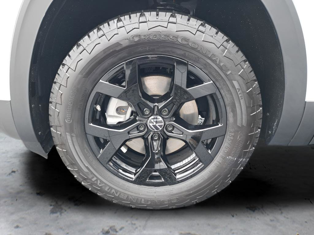 New 2026 Volkswagen Atlas Peak Edition AWD/4WD image 10