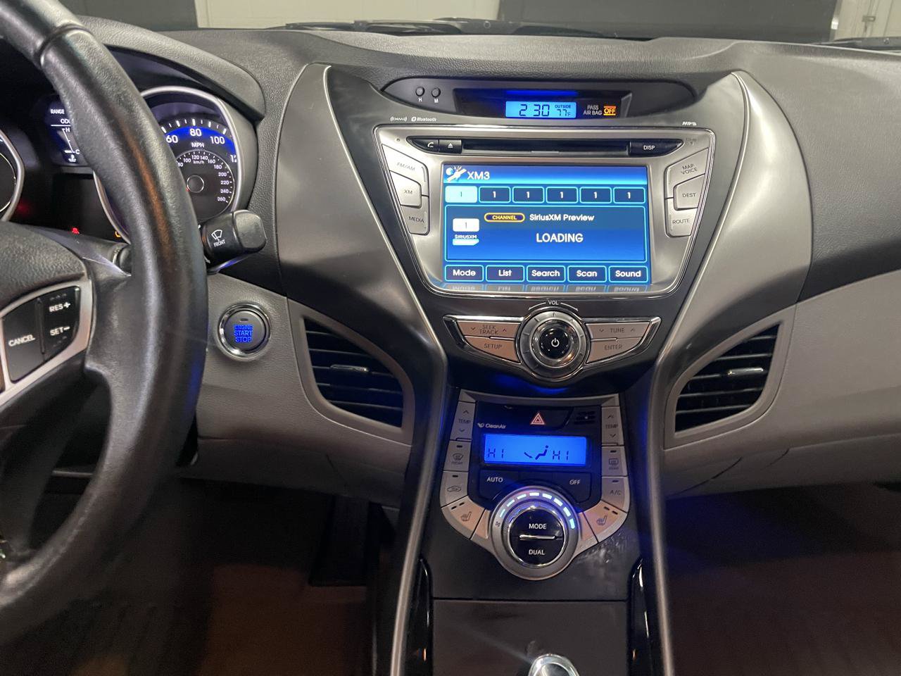 Used 2013 Hyundai Elantra Limited w/ Technology Pkg FWD image 20