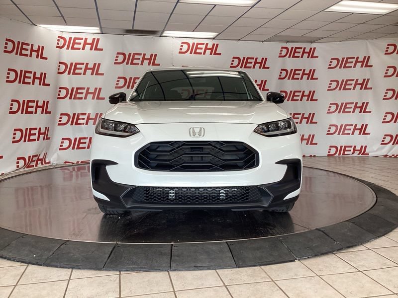 Used 2024 Honda HR-V Sport image 2