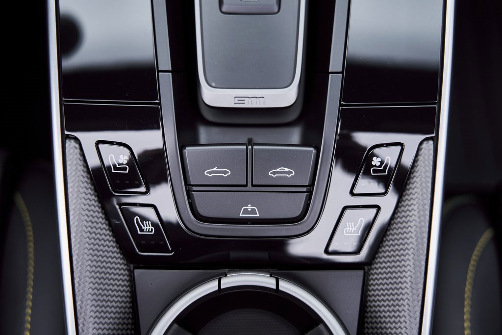 Used 2025 Porsche 911 Turbo S image 63