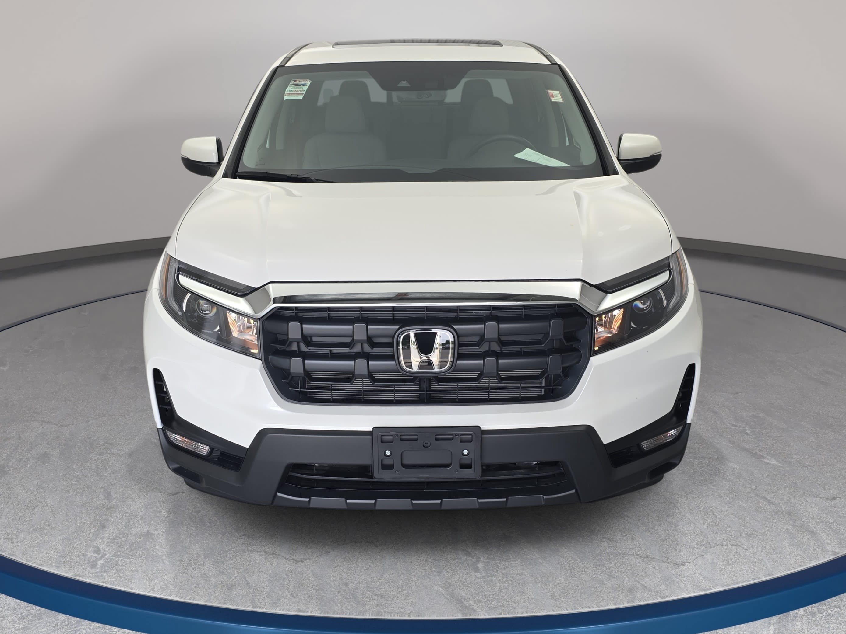Used 2025 Honda Ridgeline RTL image 2