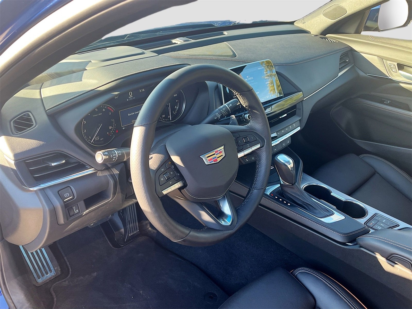 Used 2025 Cadillac CT4 Sport image 9