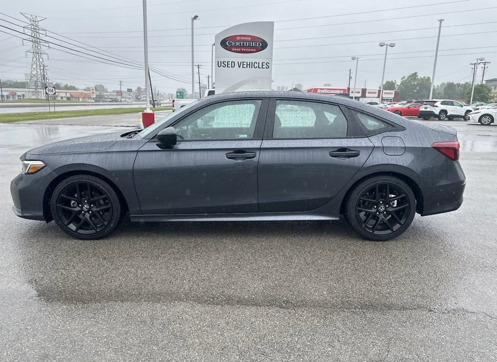 Used 2025 Honda Civic Sport image 6