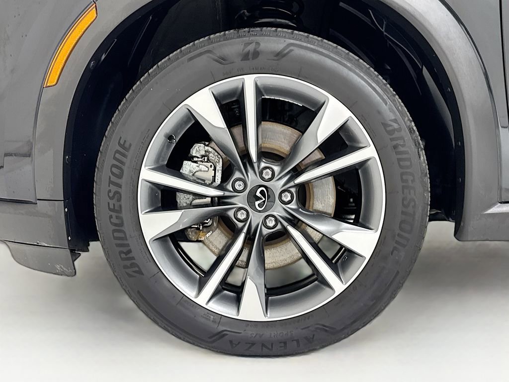 Used 2023 INFINITI QX60 Luxe image 29