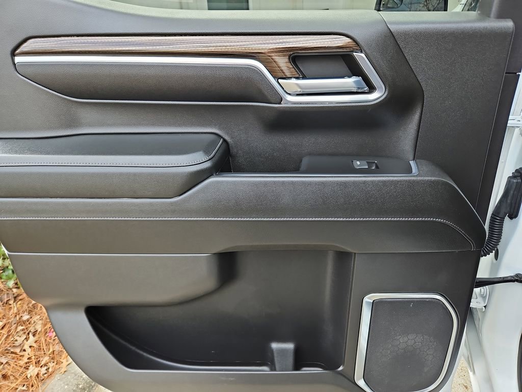 Used 2023 Chevrolet Silverado 1500 LT w/ Protection Package image 26