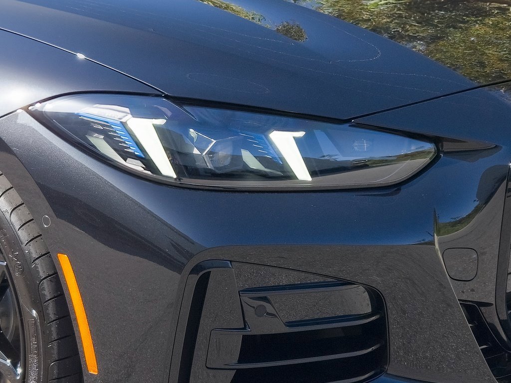 New 2026 BMW M440i Convertible w/ Premium Package image 9