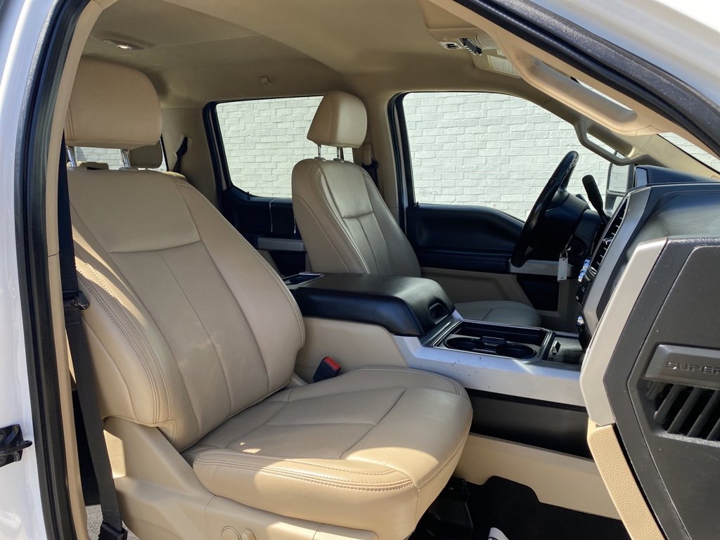 Used 2021 Ford F250 Lariat w/ Chrome Package image 14