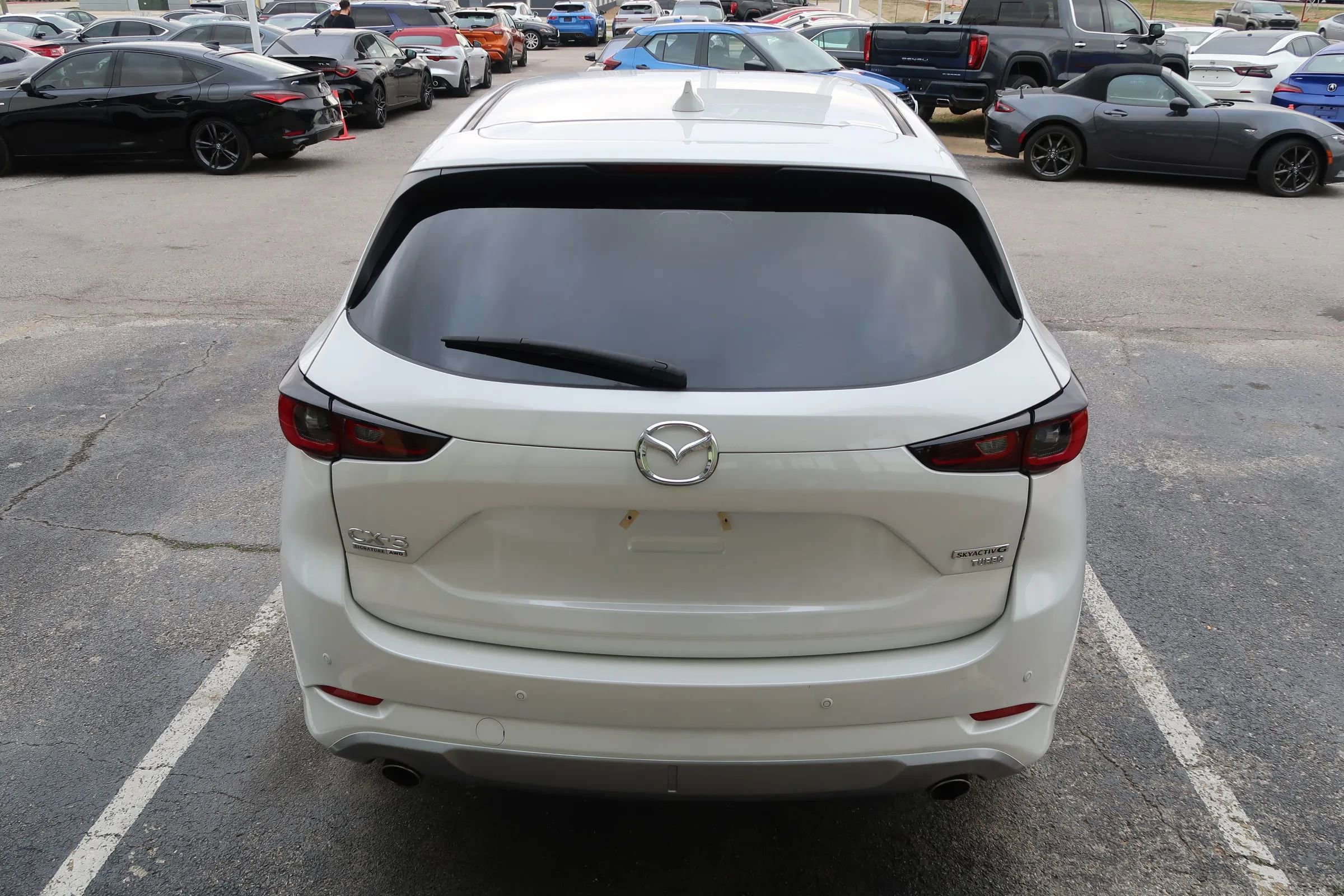 Used 2025 MAZDA CX-5 Signature image 11