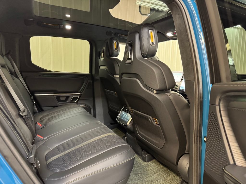 Used 2023 Rivian R1T Adventure AWD/4WD image 28