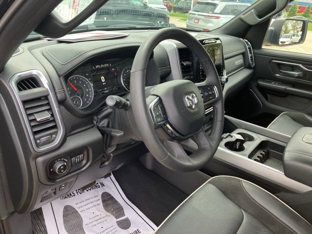 Used 2025 RAM 1500 Laramie w/ Sport Appearance Package AWD/4WD image 13