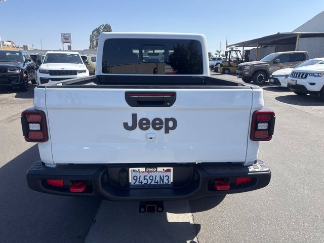 Used 2022 Jeep Gladiator Rubicon w/ LED Lighting Group AWD/4WD image 4