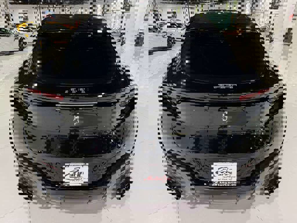 Used 2024 Ferrari Purosangue image 6