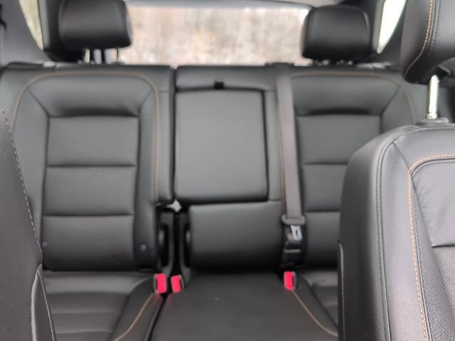 Used 2020 Chevrolet Equinox LT w/ Midnight Edition image 24