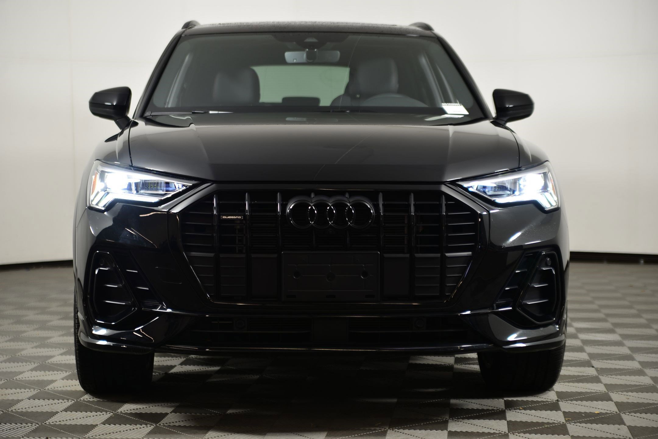 Certified 2025 Audi Q3 2.0T Premium Plus w/ Premium Plus Package image 5