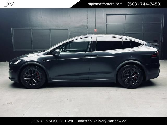 Used 2024 Tesla Model X Plaid AWD/4WD image 3