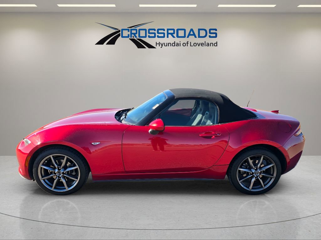 Used 2016 MAZDA MX-5 Miata Grand Touring image 2