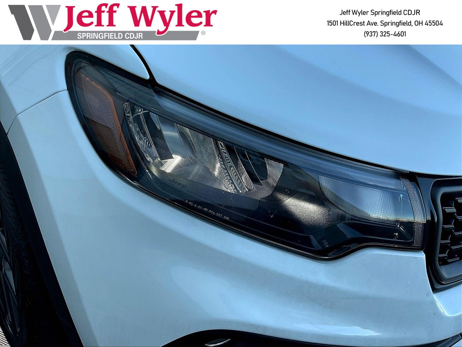 New 2026 Jeep Compass Latitude AWD/4WD image 8