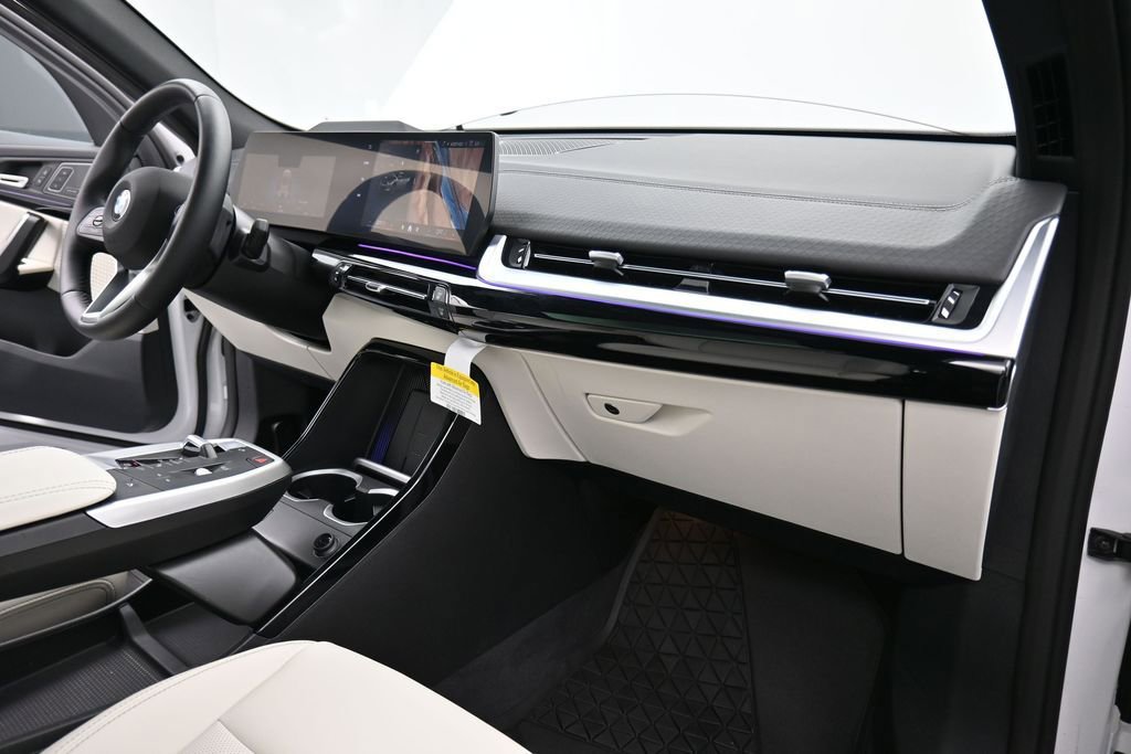 New 2026 BMW X2 xDrive28i w/ Technology Package AWD/4WD image 20