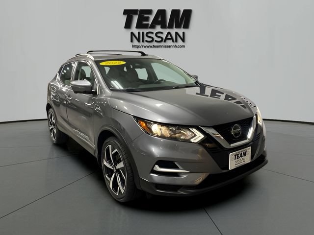 Certified 2022 Nissan Rogue Sport SL AWD/4WD image 1