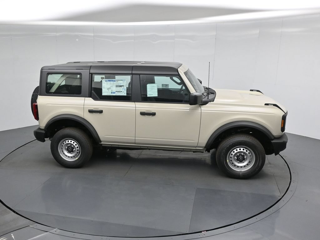 New 2026 Ford Bronco 4-Door AWD/4WD image 50