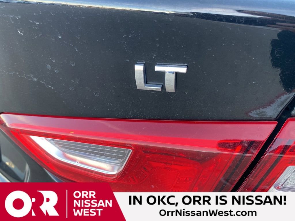 Used 2024 Chevrolet Malibu LT image 11