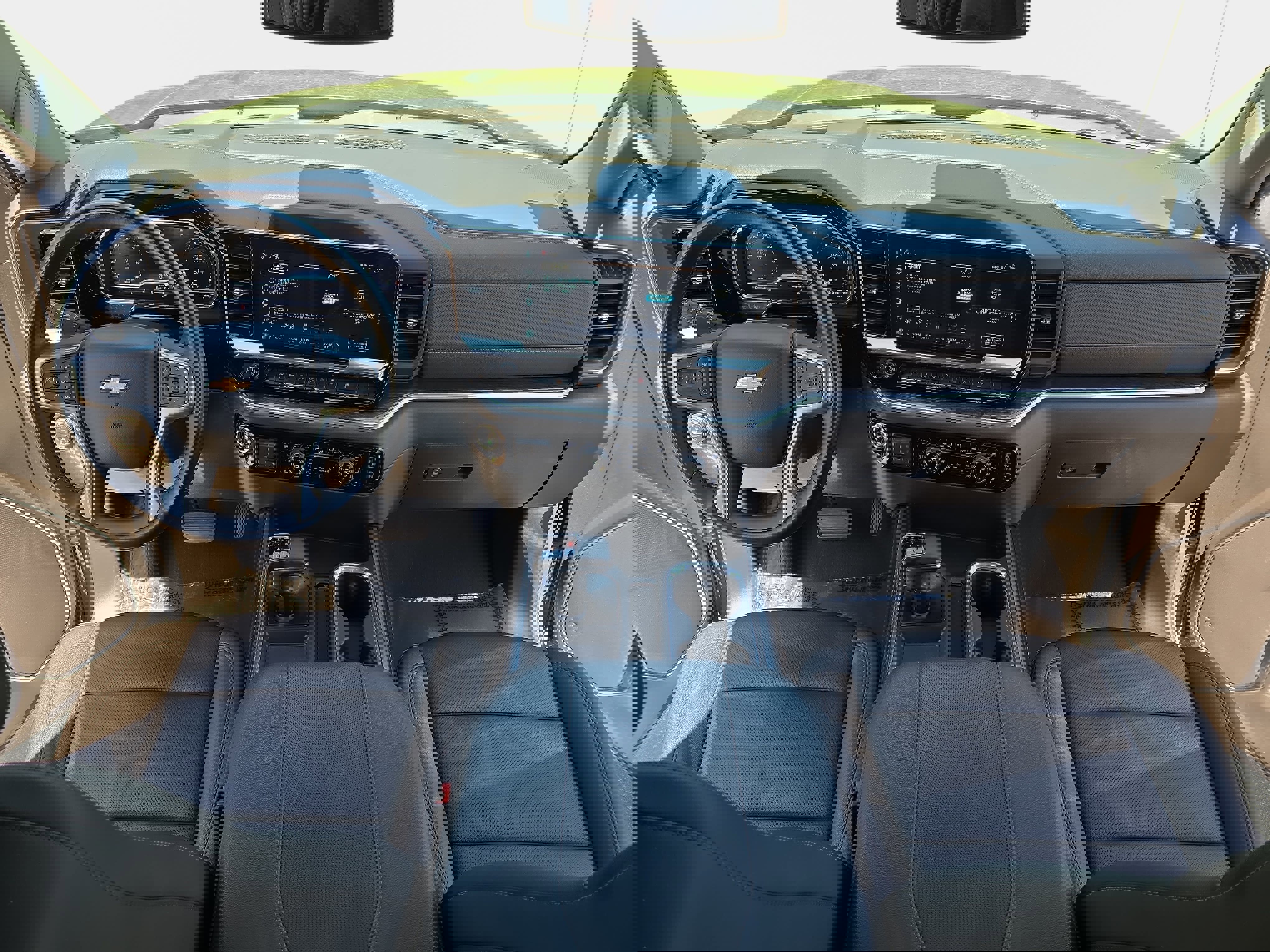 Used 2024 Chevrolet Silverado 1500 LTZ w/ LTZ Premium Package image 9