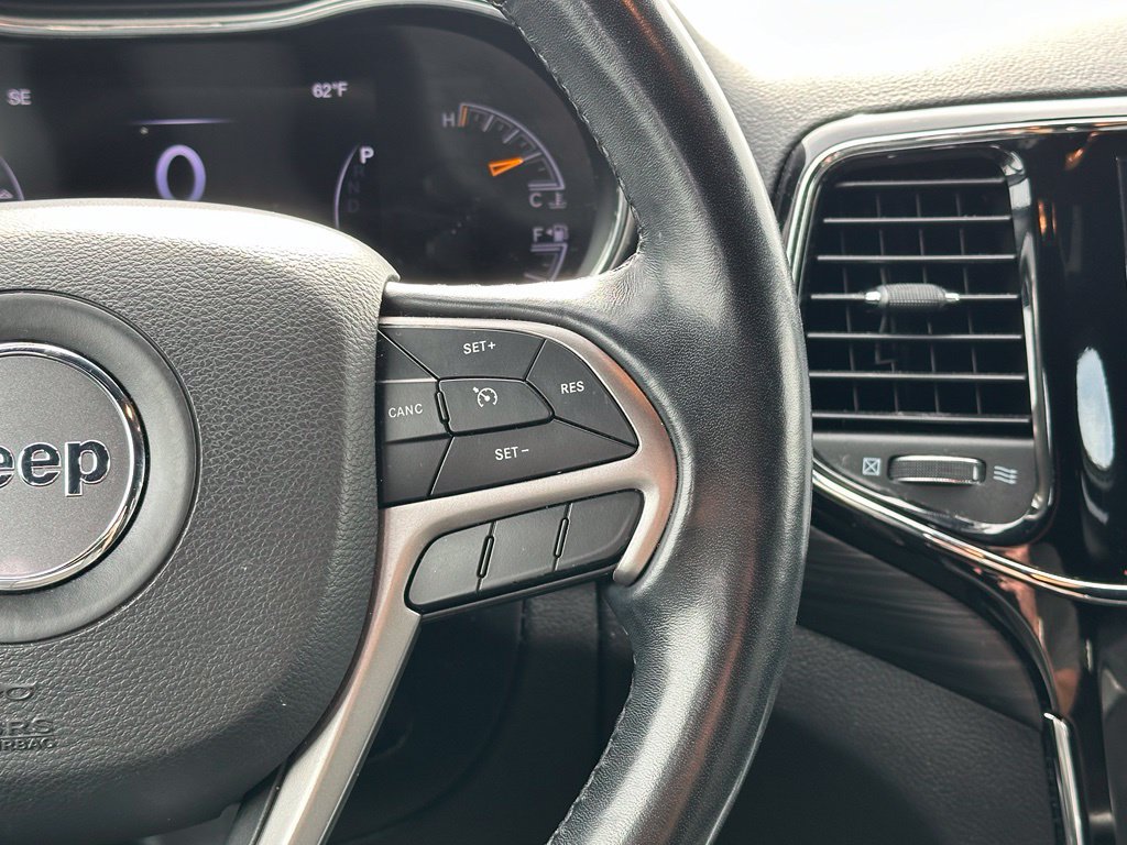 Used 2021 Jeep Grand Cherokee Laredo X AWD/4WD image 10