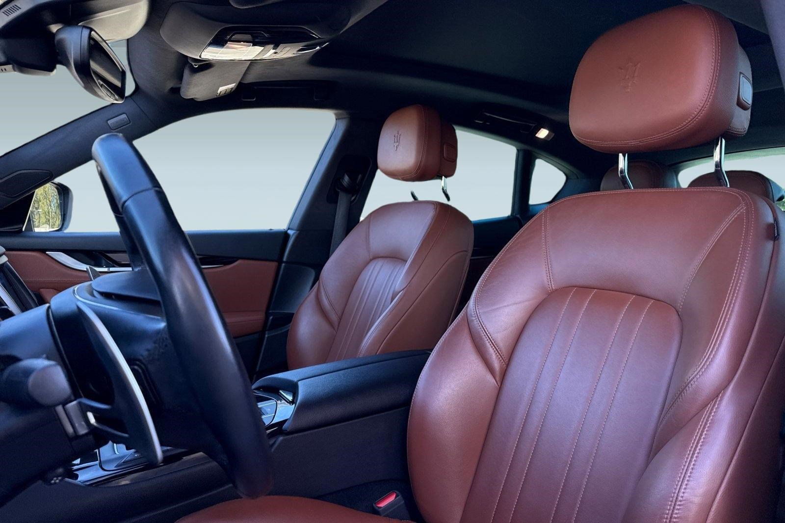 Used 2017 Maserati Levante S image 18