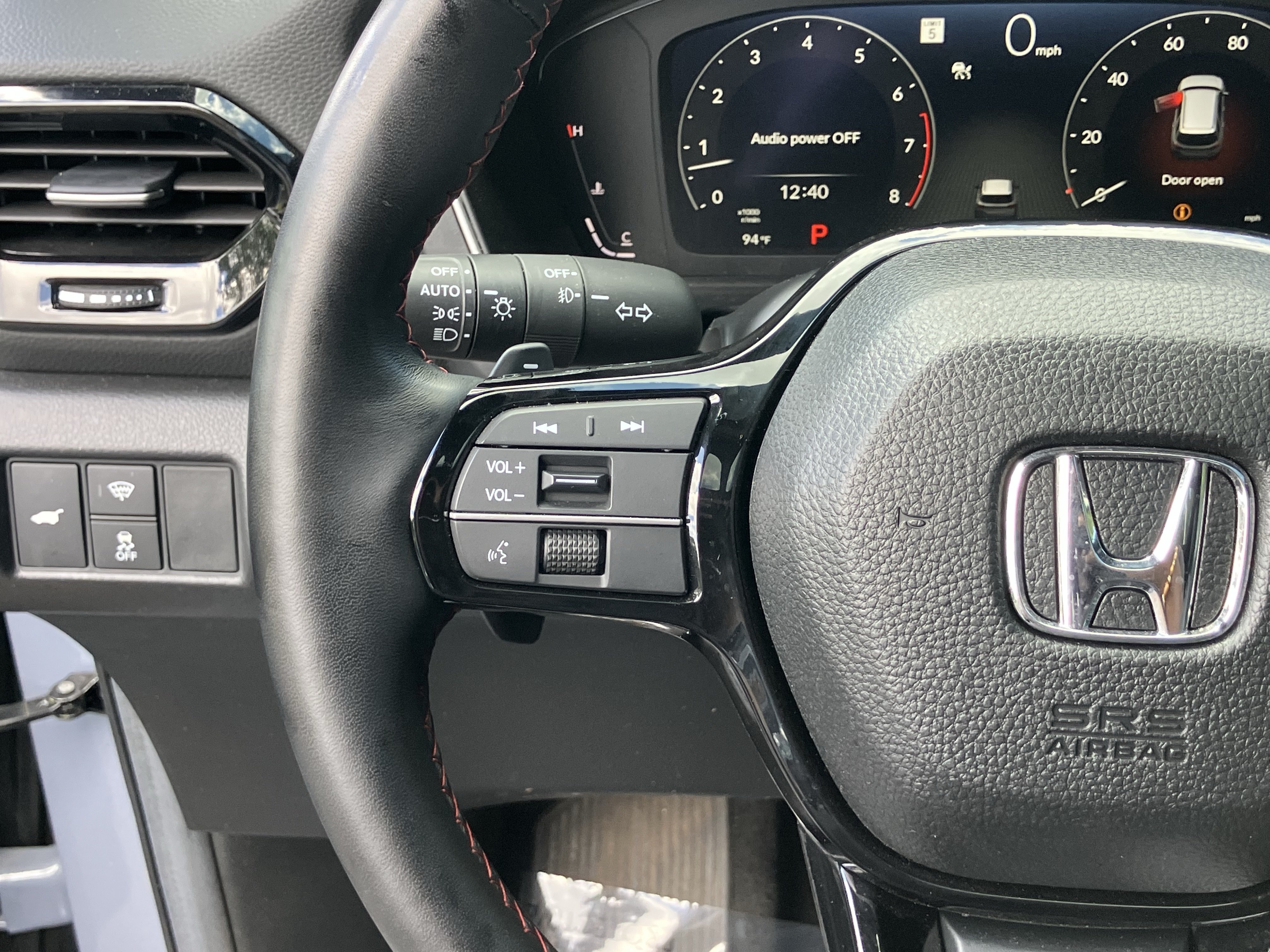 Certified 2025 Honda Pilot Black Edition image 21
