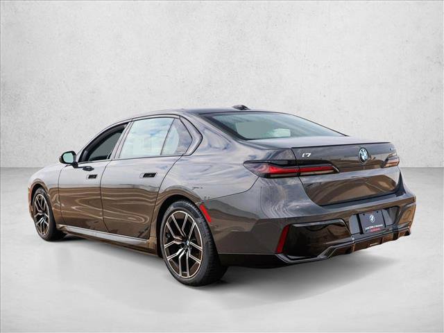 Used 2023 BMW i7 xDrive60 AWD/4WD image 7