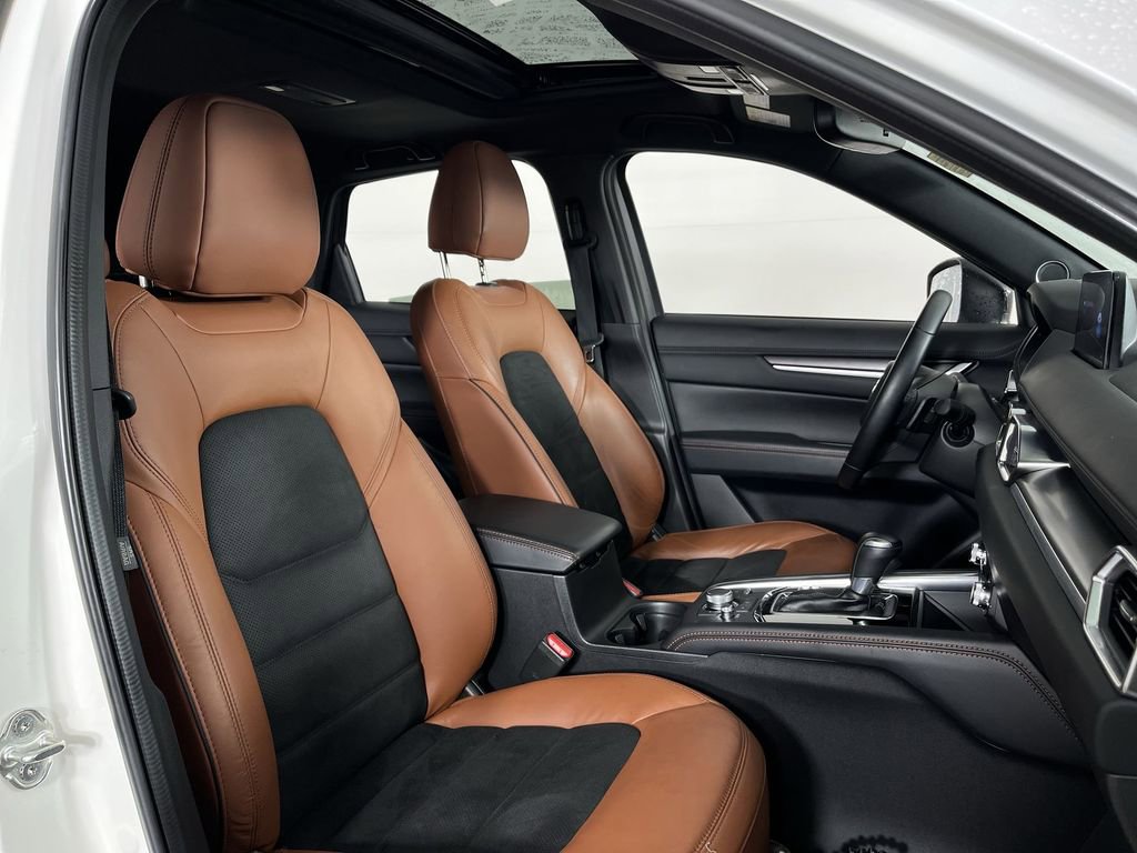 Used 2024 MAZDA CX-5 Carbon Edition image 25