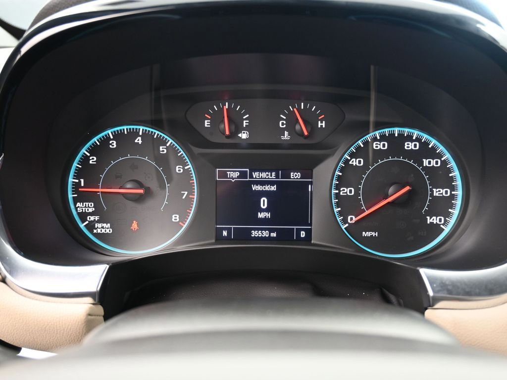 Used 2022 Chevrolet Traverse LS image 24