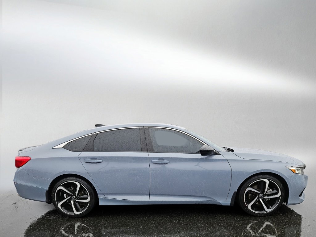 Used 2021 Honda Accord Sport image 2
