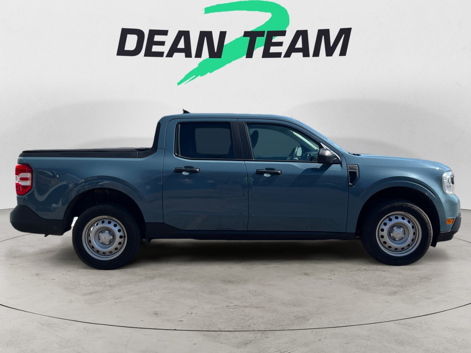 Used 2023 Ford Maverick XL FWD image 9