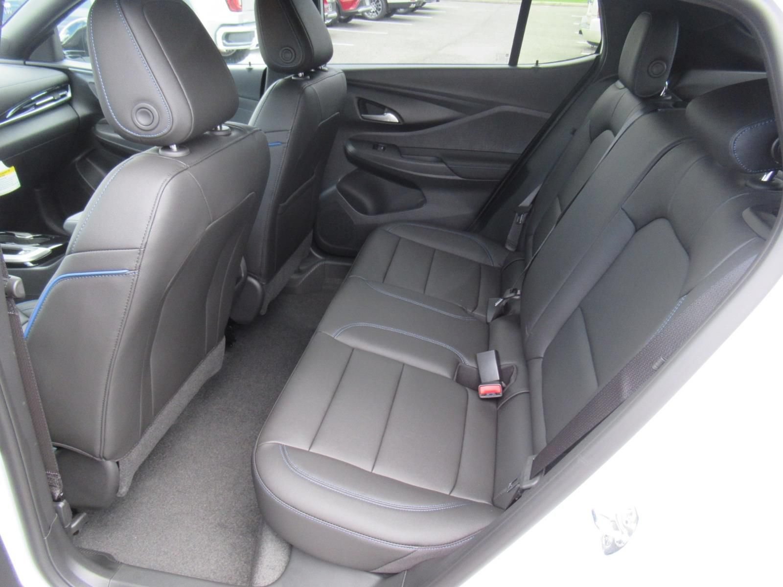 New 2026 Buick Envista Sport Touring w/ Convenience I Package FWD image 29
