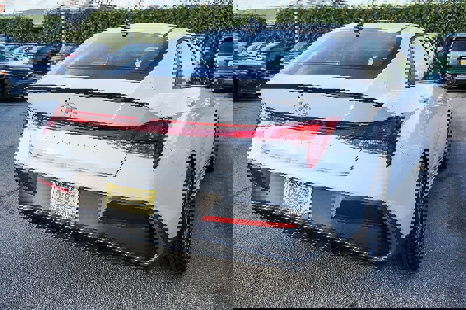 New 2025 Hyundai Elantra Sport image 8