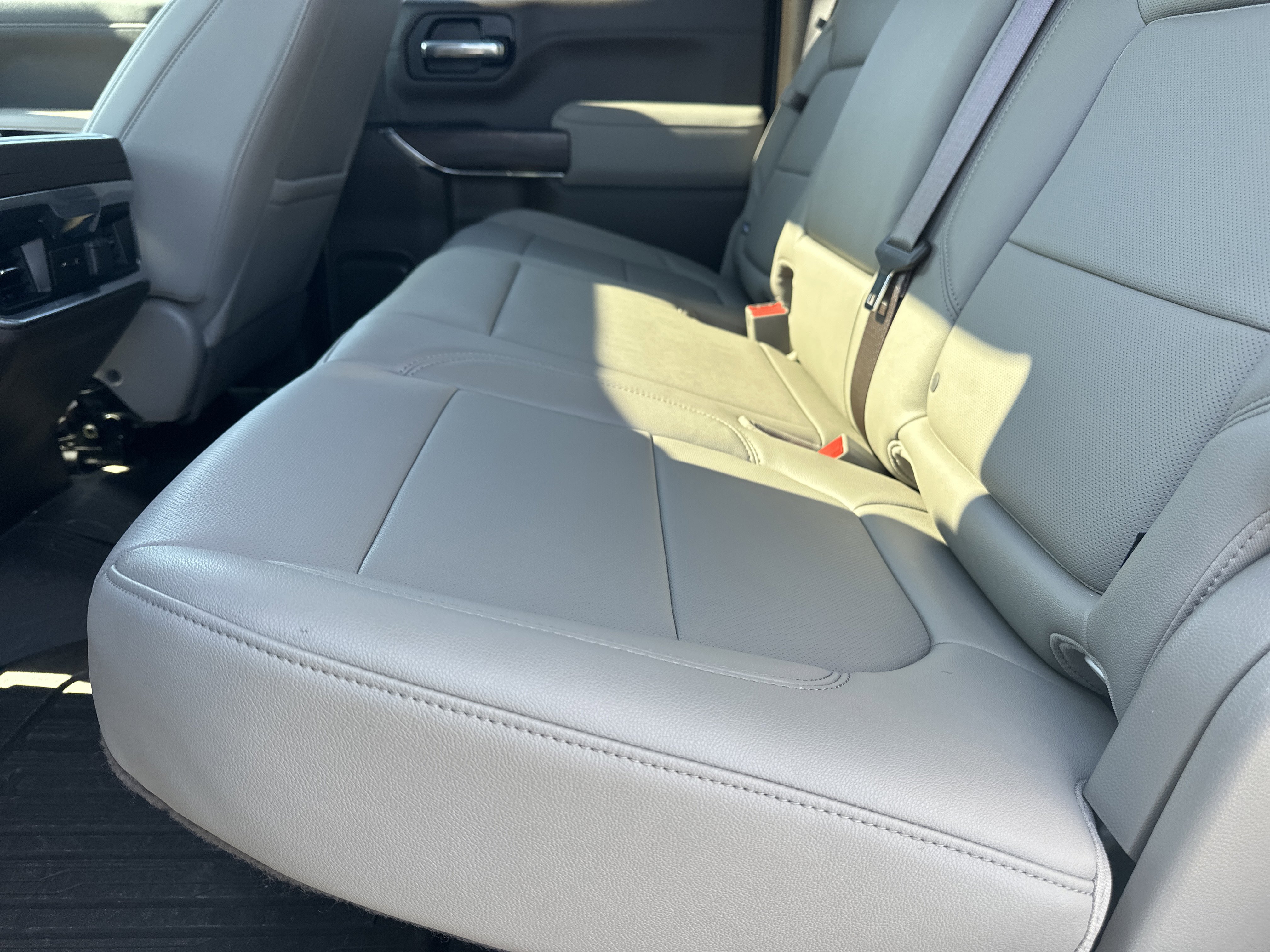 Used 2022 GMC Sierra 1500 SLT w/ SLT Premium Plus Package image 21