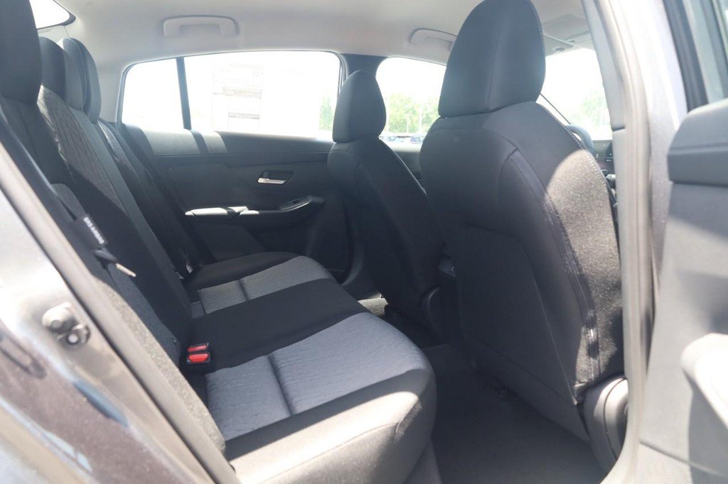 New 2026 Nissan Sentra SV w/ SV Convenience Package FWD image 22