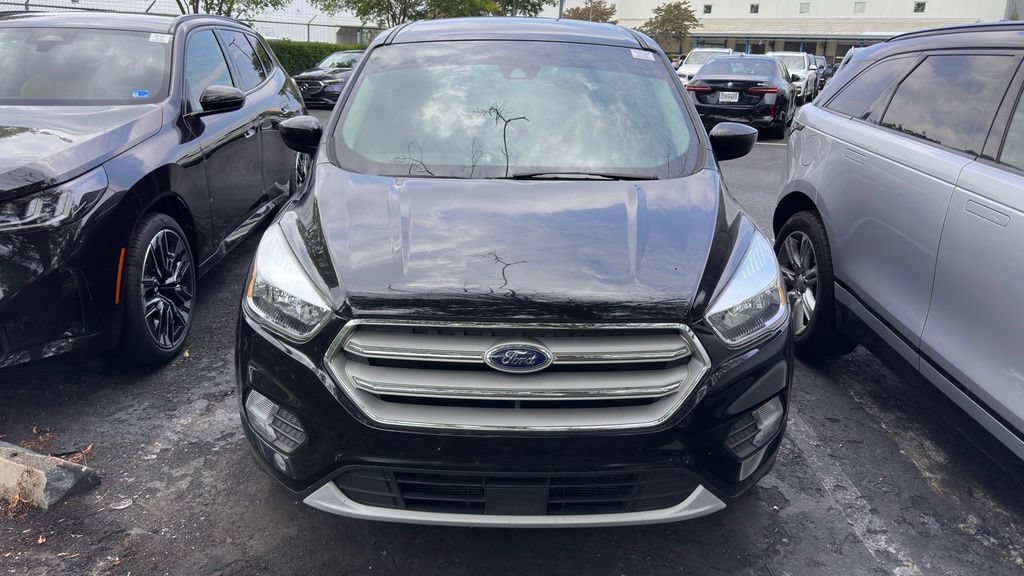 Used 2019 Ford Escape SE FWD image 12