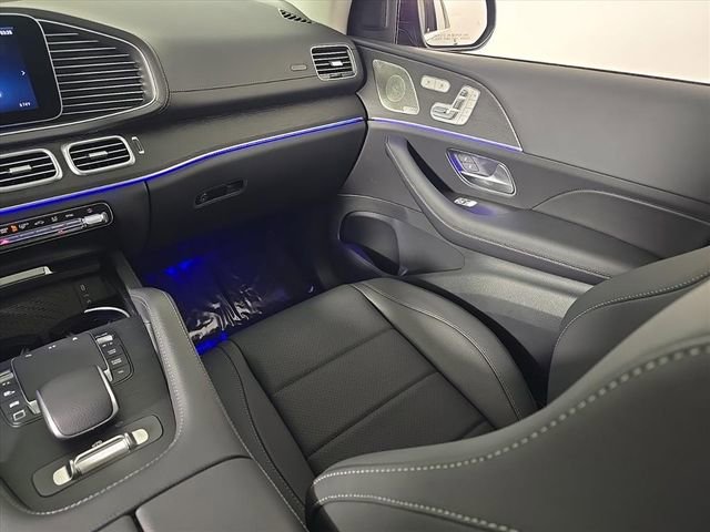Used 2026 Mercedes-Benz GLS 450 4MATIC image 26