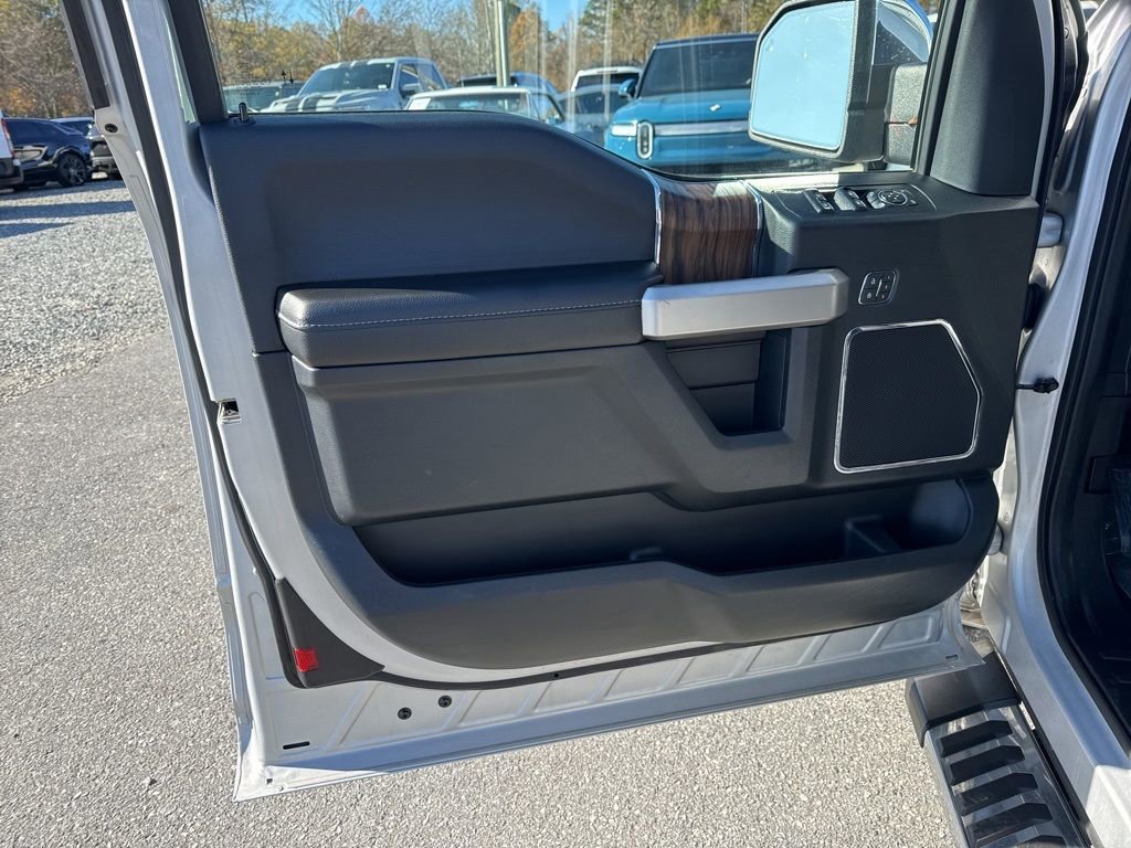 Used 2019 Ford F150 Lariat w/ Equipment Group 502A Luxury image 23