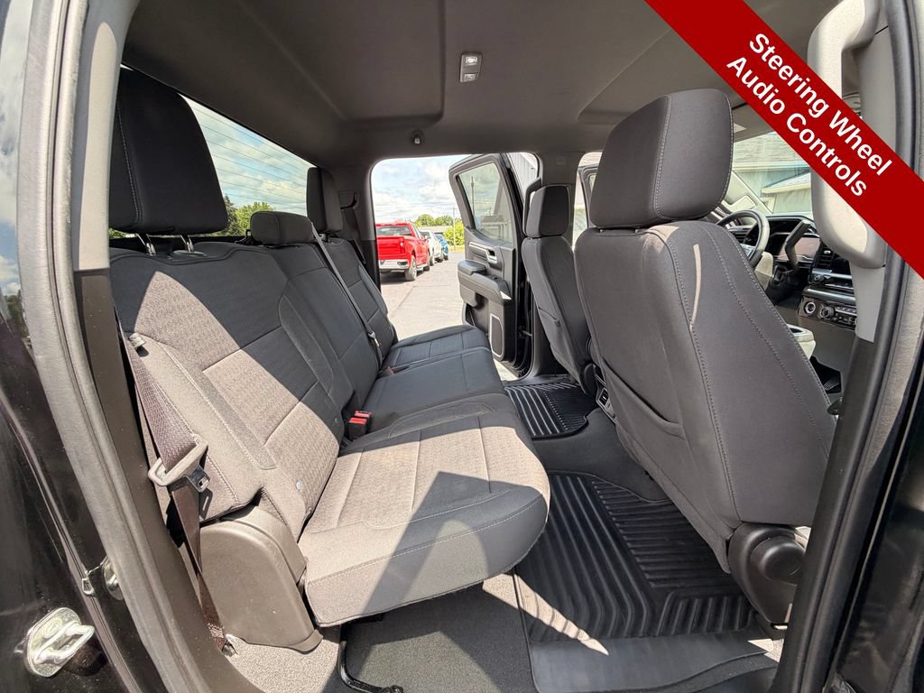Used 2023 Chevrolet Silverado 1500 LT AWD/4WD image 36