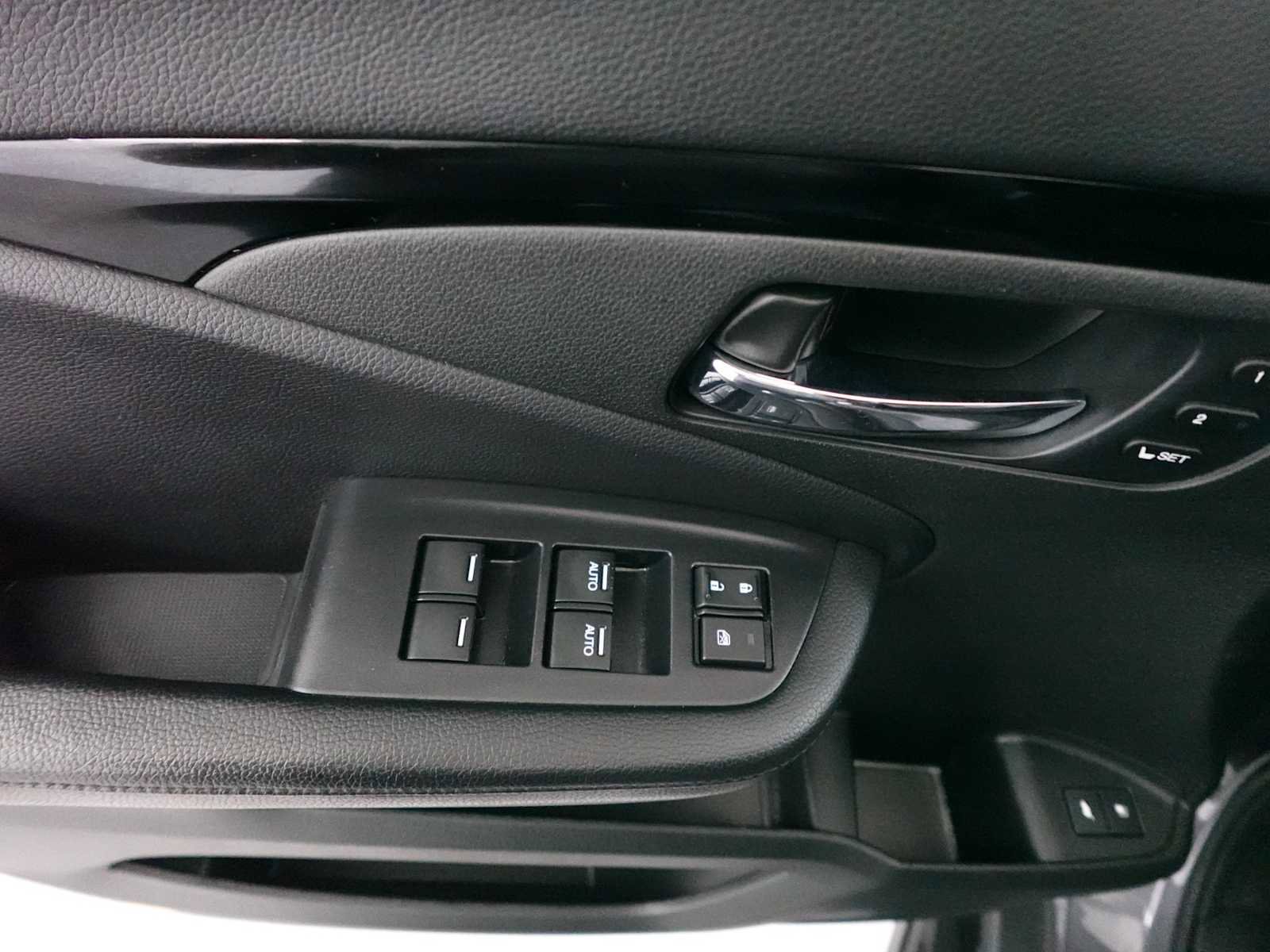 Used 2019 Honda Passport Touring image 11