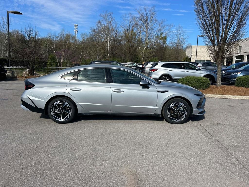New 2026 Hyundai Sonata SEL image 8