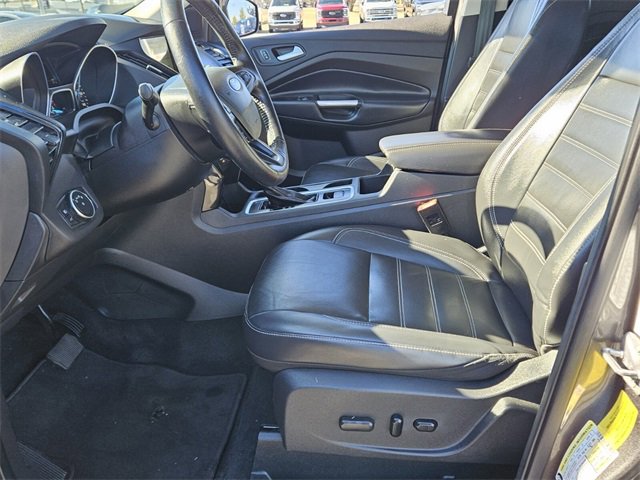 Used 2019 Ford Escape Titanium w/ U9j03 - Titanium Tow Package image 11