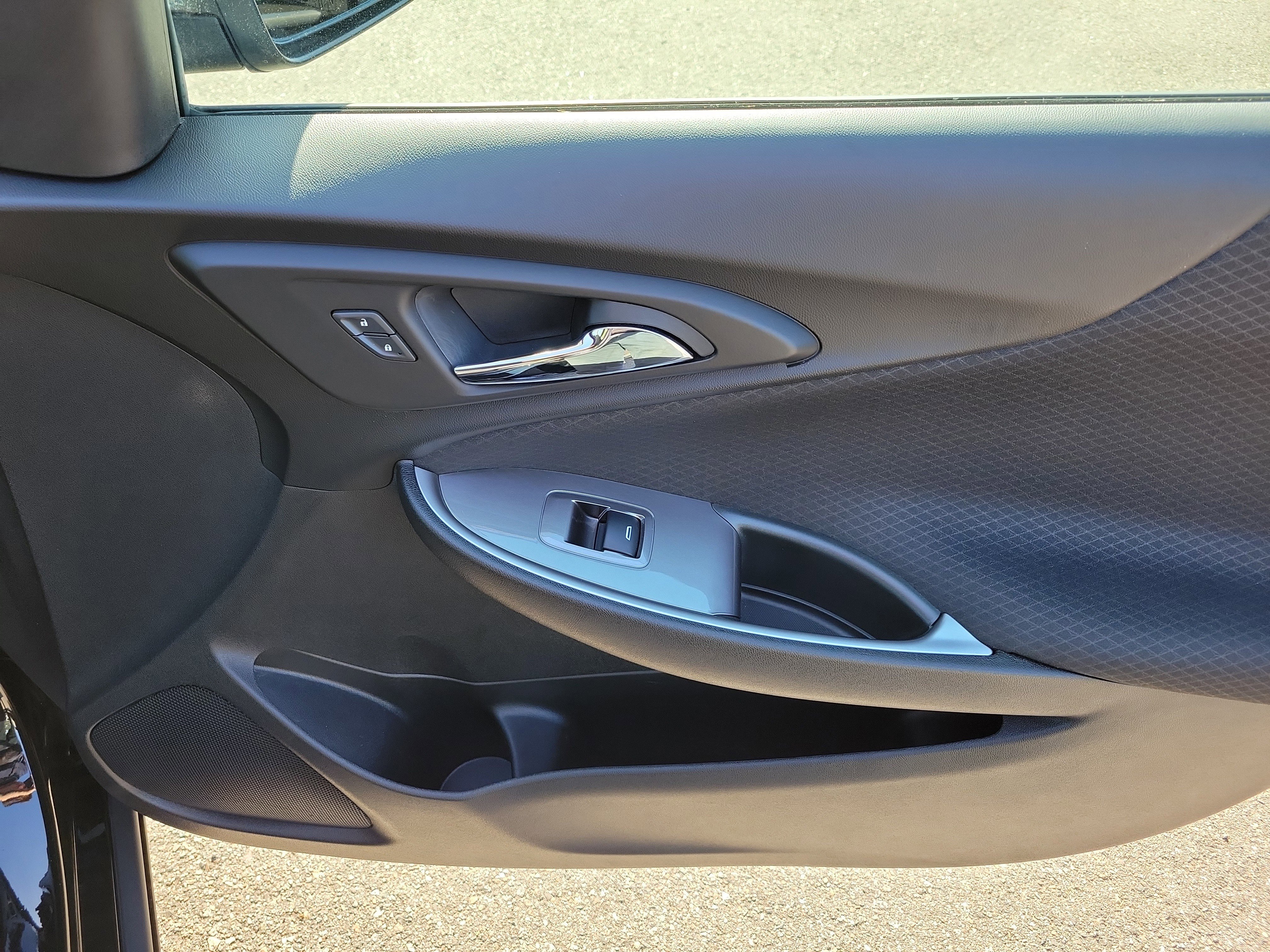 Used 2022 Chevrolet Malibu RS image 10